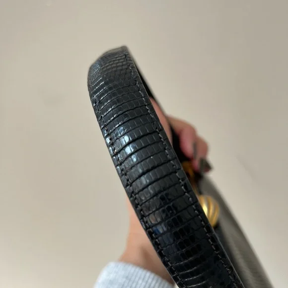 Elegant Vintage Black Eelskin Kisslock Leather Handbag - Picture 5 of 11